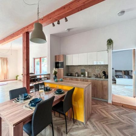 Apartmán NIKLAN Rožnov pod Radhoštěm Esterno foto