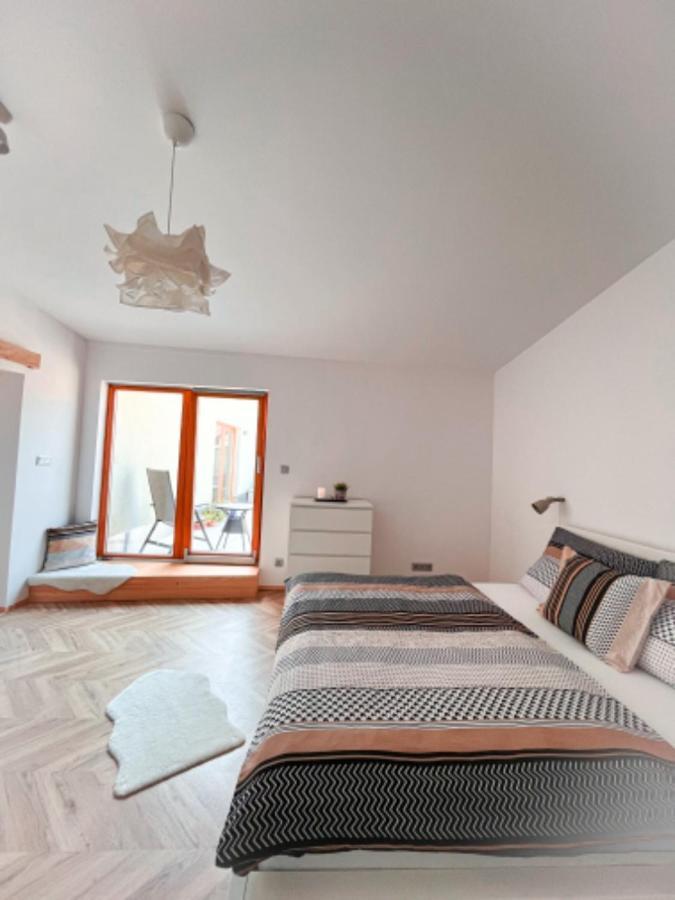 Apartmán NIKLAN Rožnov pod Radhoštěm Esterno foto