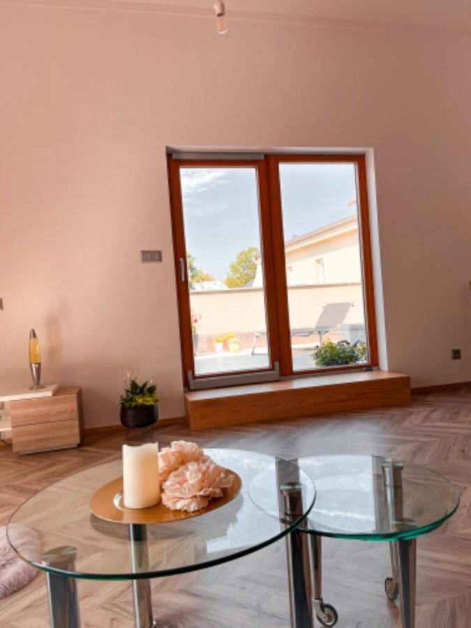 Apartmán NIKLAN Rožnov pod Radhoštěm Esterno foto