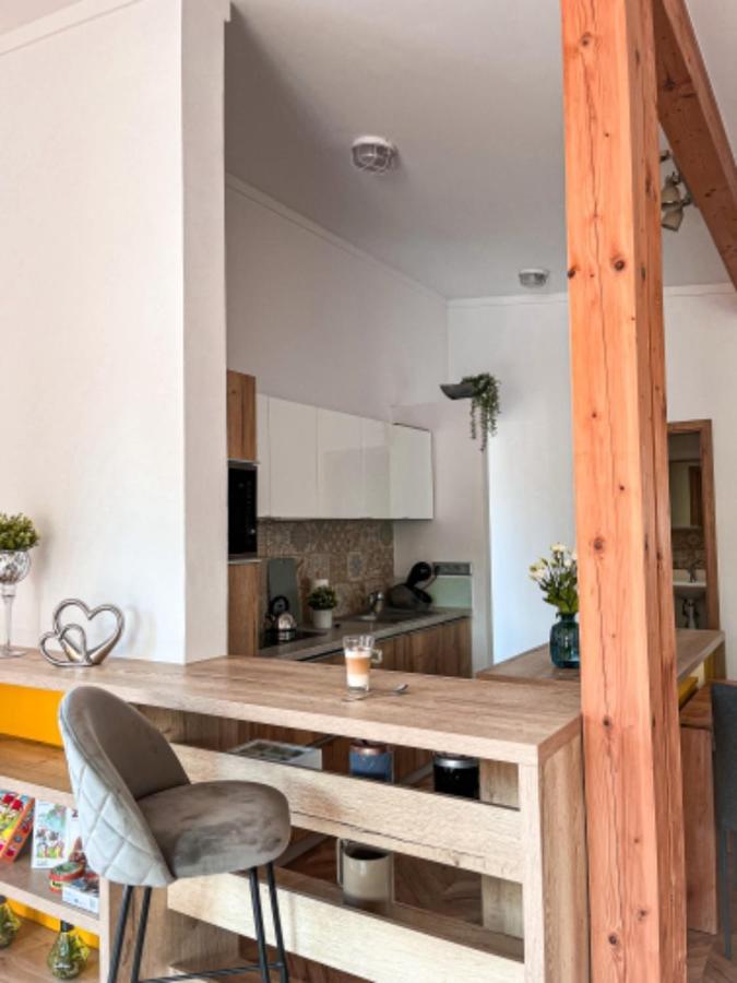 Apartmán NIKLAN Rožnov pod Radhoštěm Esterno foto